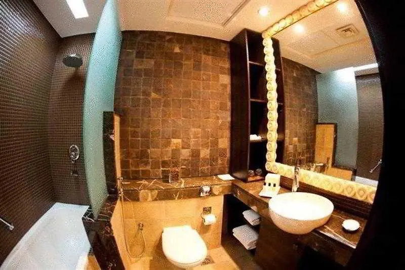 Aparthotel Park Apartments Dubai, An Edge By Rotana Hotel